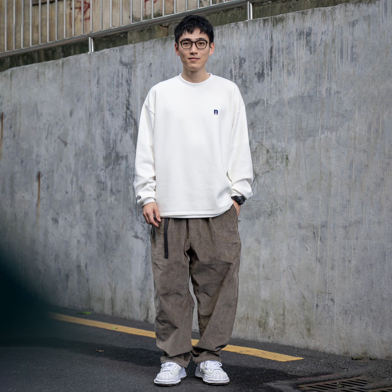 NEAT Pocket 23AW 定织定染290g软糯亲肤空气层打底刺绣圆领长袖T