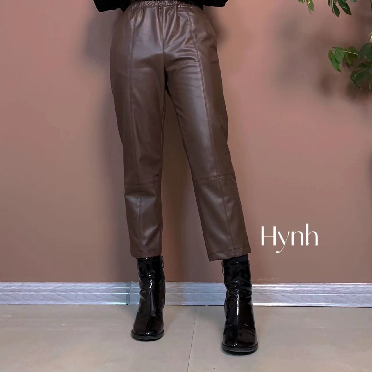 【花样年华】保暖纯色百搭PU修身休闲裤H-60021秋冬时尚女士皮裤