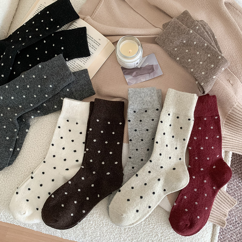 羊毛袜子女波点复古日系ins中筒袜安可拉红羊绒加厚保暖堆堆袜女