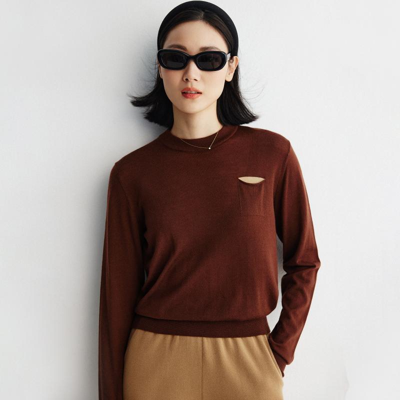 小虫美拉德风格 经典佰搭羊毛羊绒撞色拼接圆领针织衫TE3QMT058