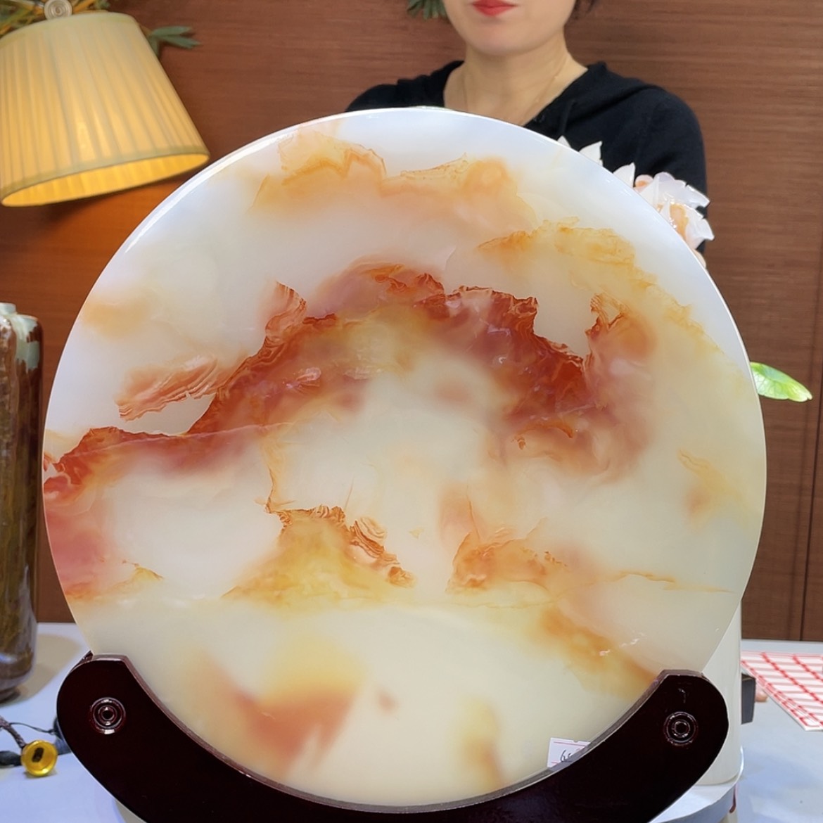 【闪购商品】玉石摆件根雕果**儿