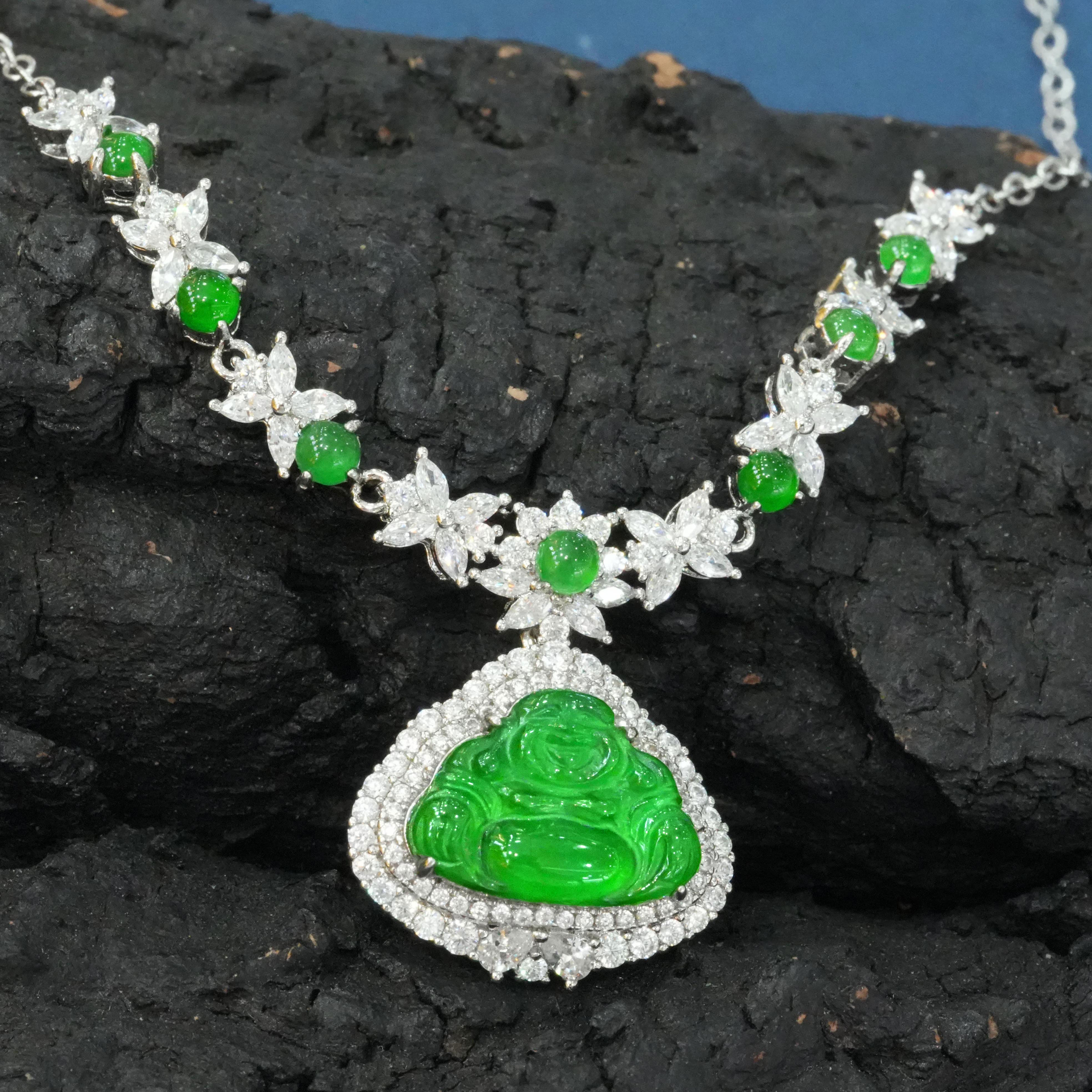 天然A货翡翠高绿色佛公吊坠套链多样性发一套含链