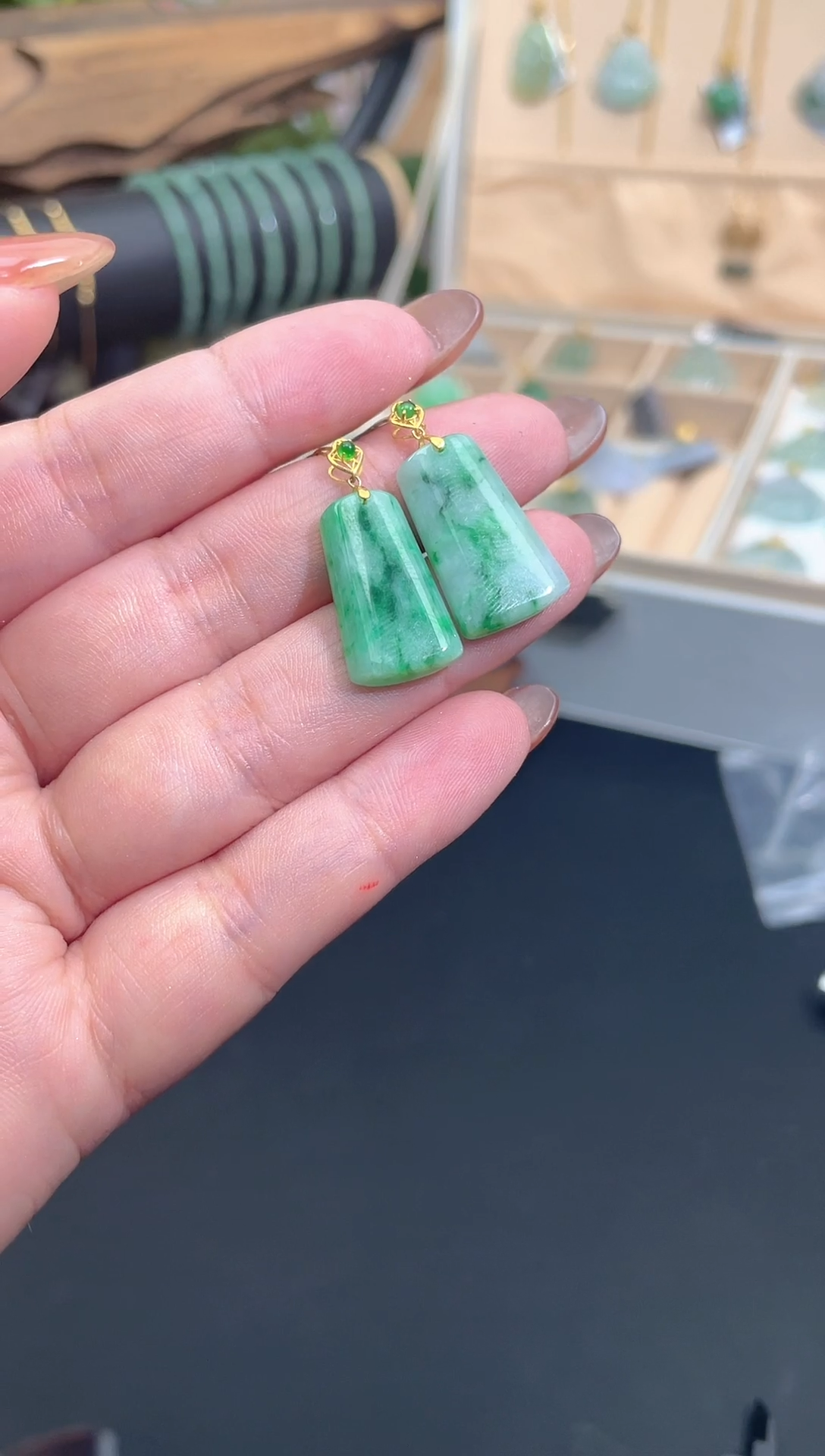 【闪购商品】翡翠颈饰18K金镶嵌（多样性发一件）牌@@CMT1633-3