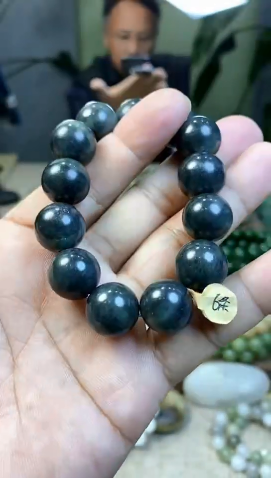 【闪购商品】和田玉手链未镶嵌.