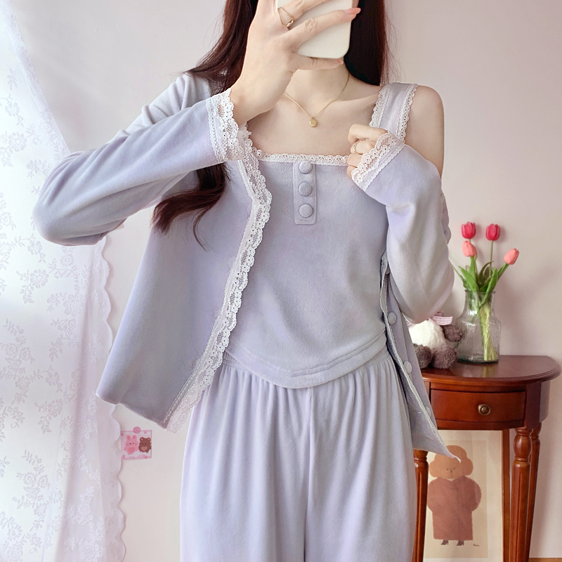 双面海岛绒吊带三件套睡衣女2025新款秋冬季紫色薄绒可外穿家居服