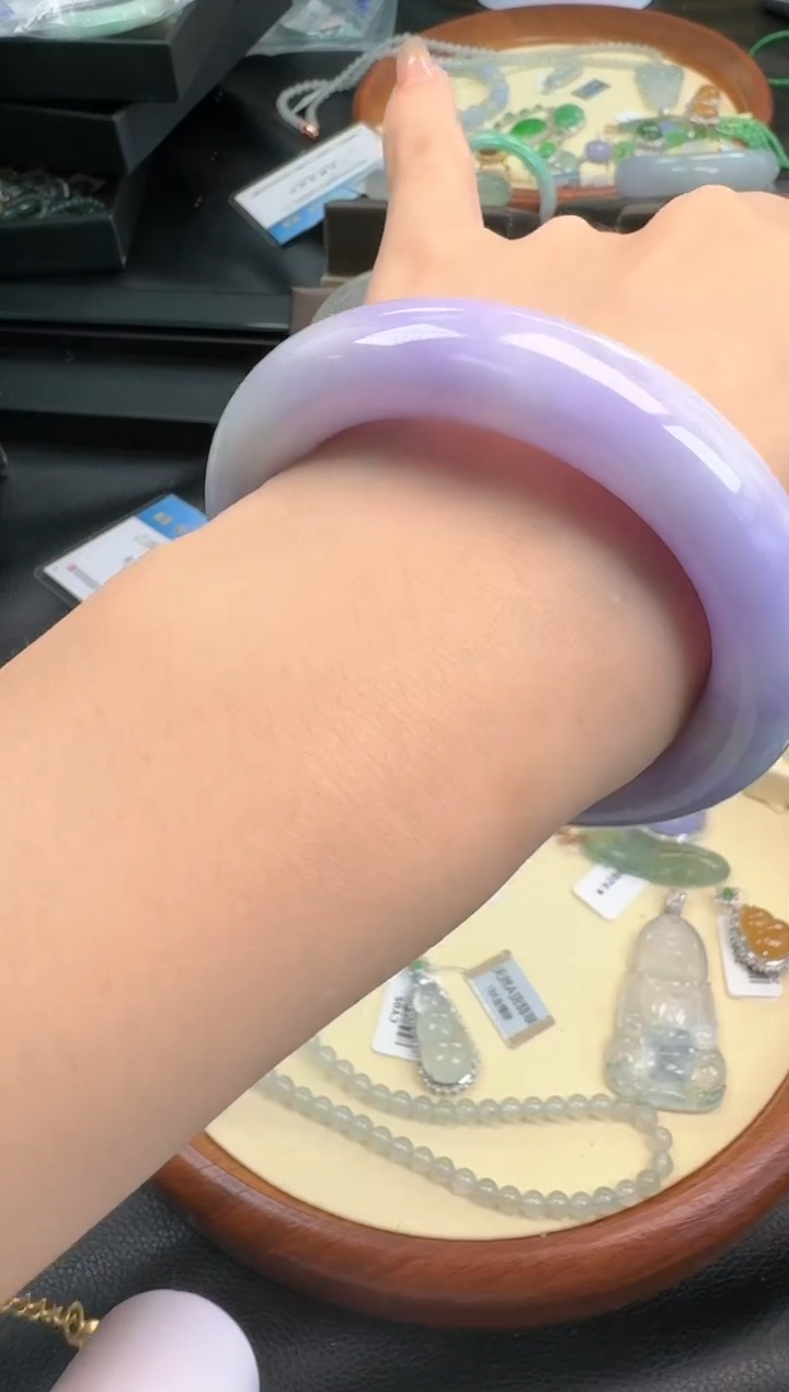 【闪购商品】翡翠手镯未镶嵌手镯