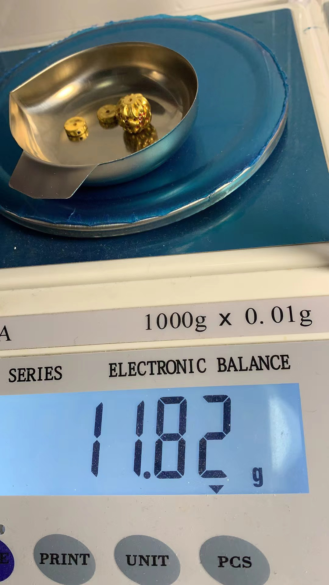足金文玩配饰重量裸重11.82克，附加400里外通透足金999
