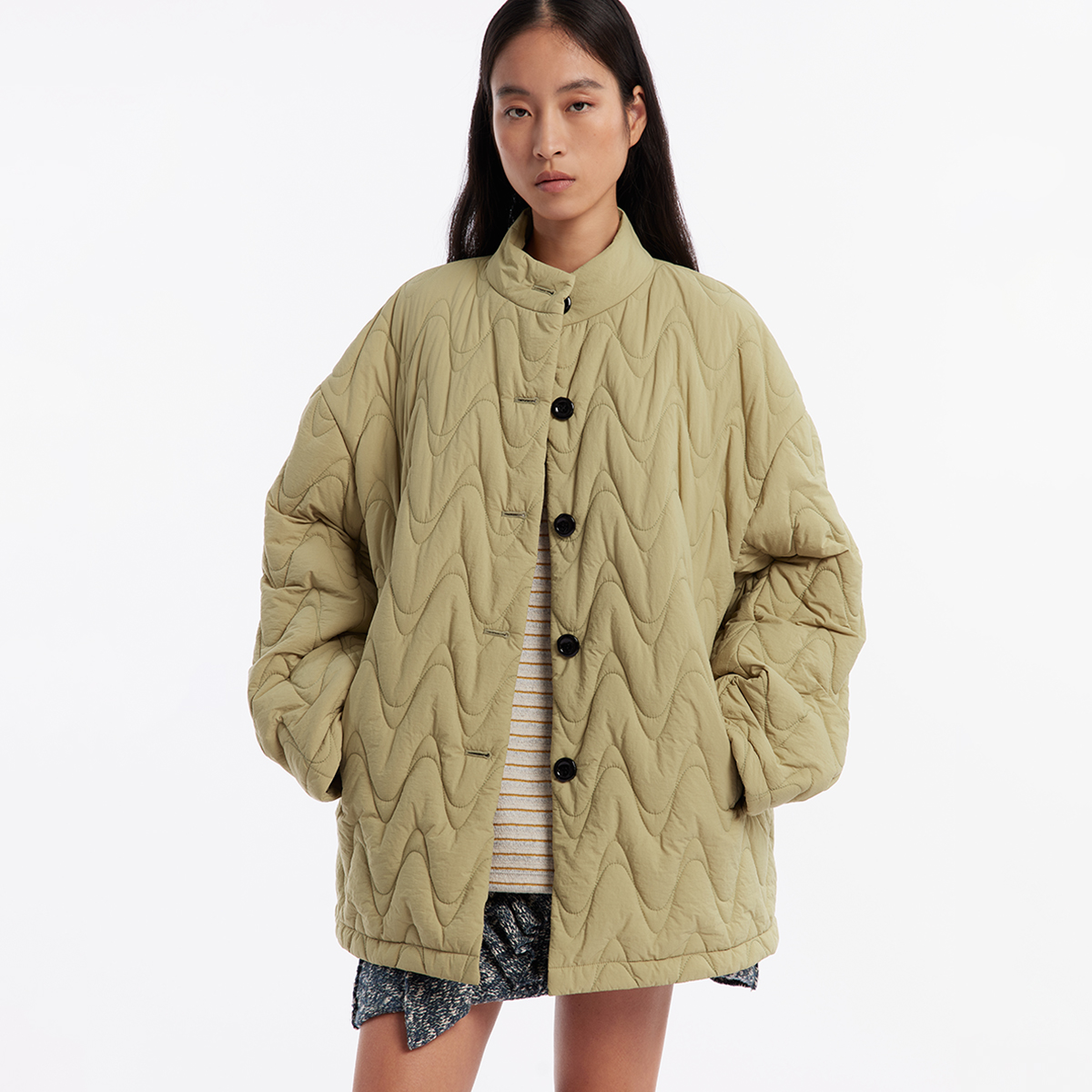 sagestudio 浅卡其色锯齿形波浪绗棉弯刀袖外套