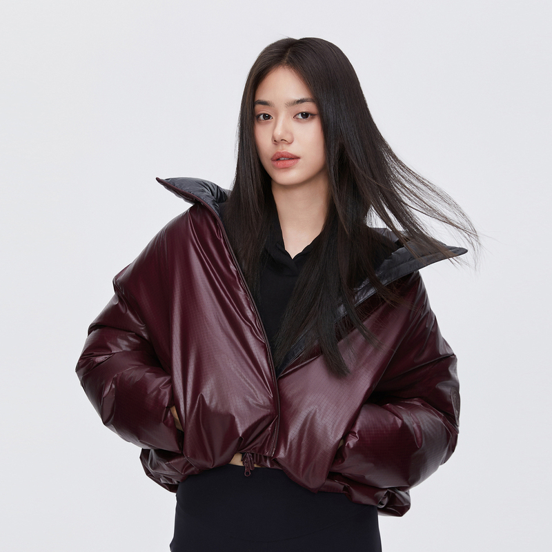 波司登冬季新款90绒女短款纯色泡芙联名宽松保暖立领羽绒服外套