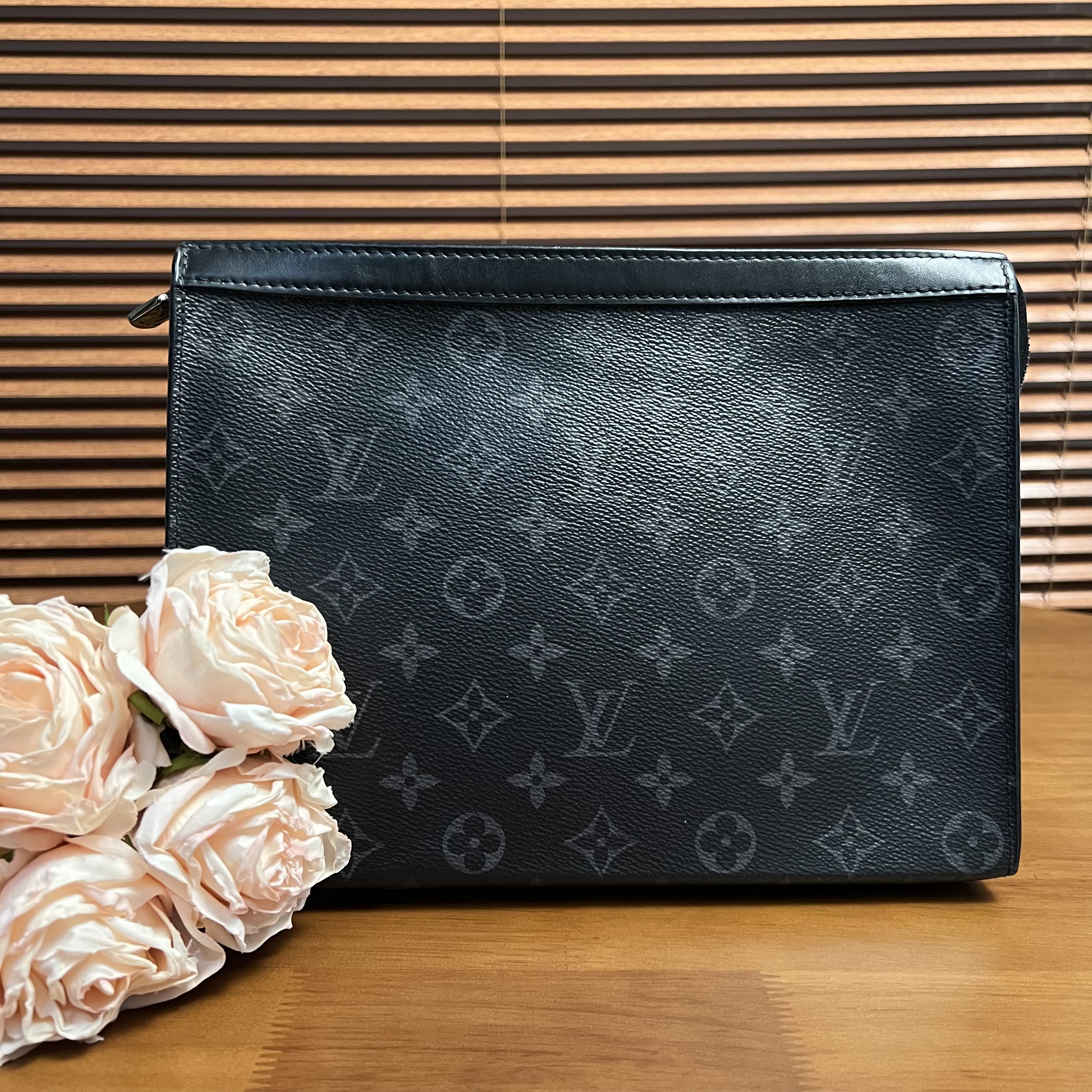 95新 LouisVuitton/路易威登 黑老花洗漱26手拿包/云海优选/50256