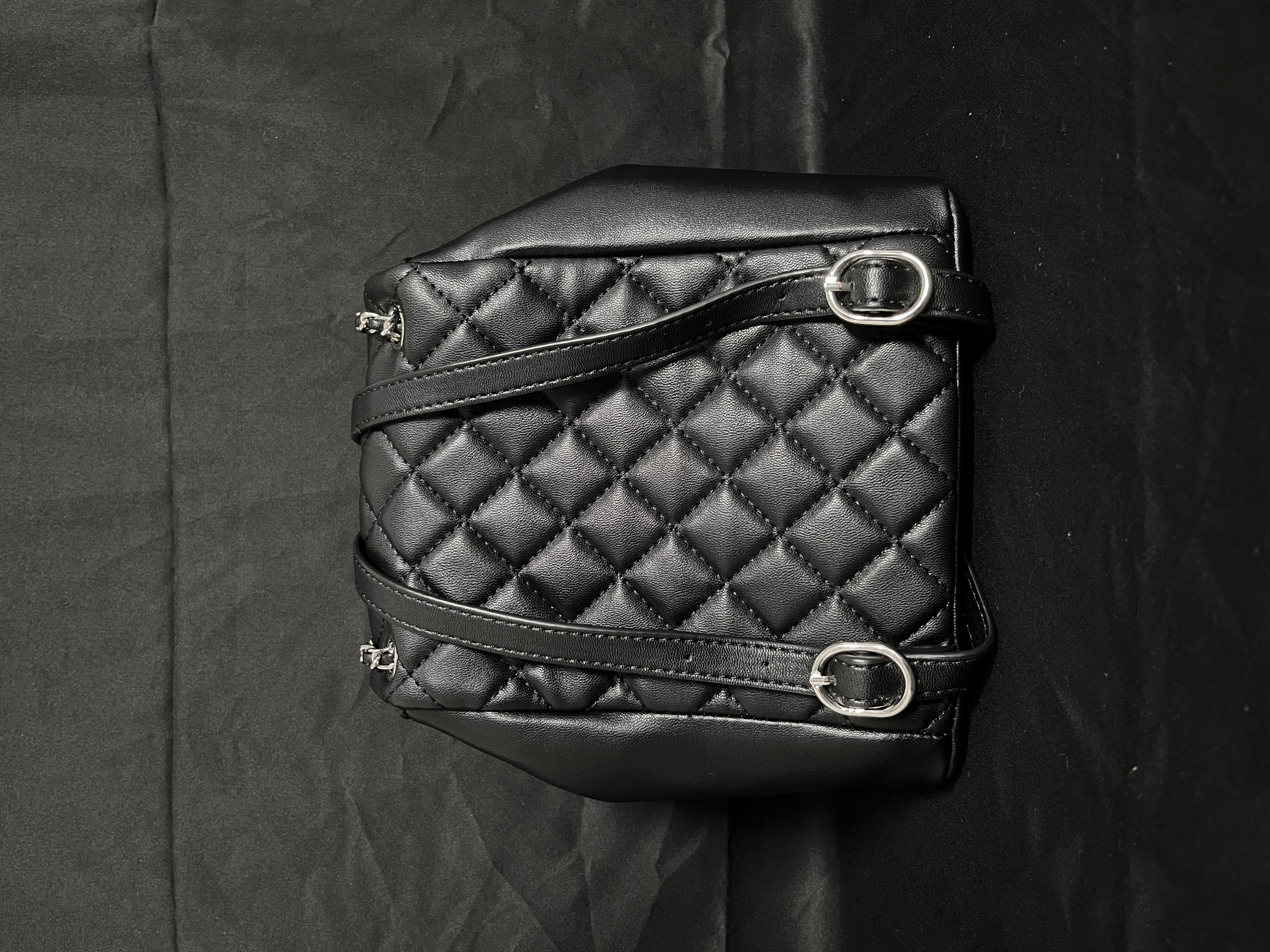 LQ-WITH-QUEEN真皮女包珍珠双肩黑色