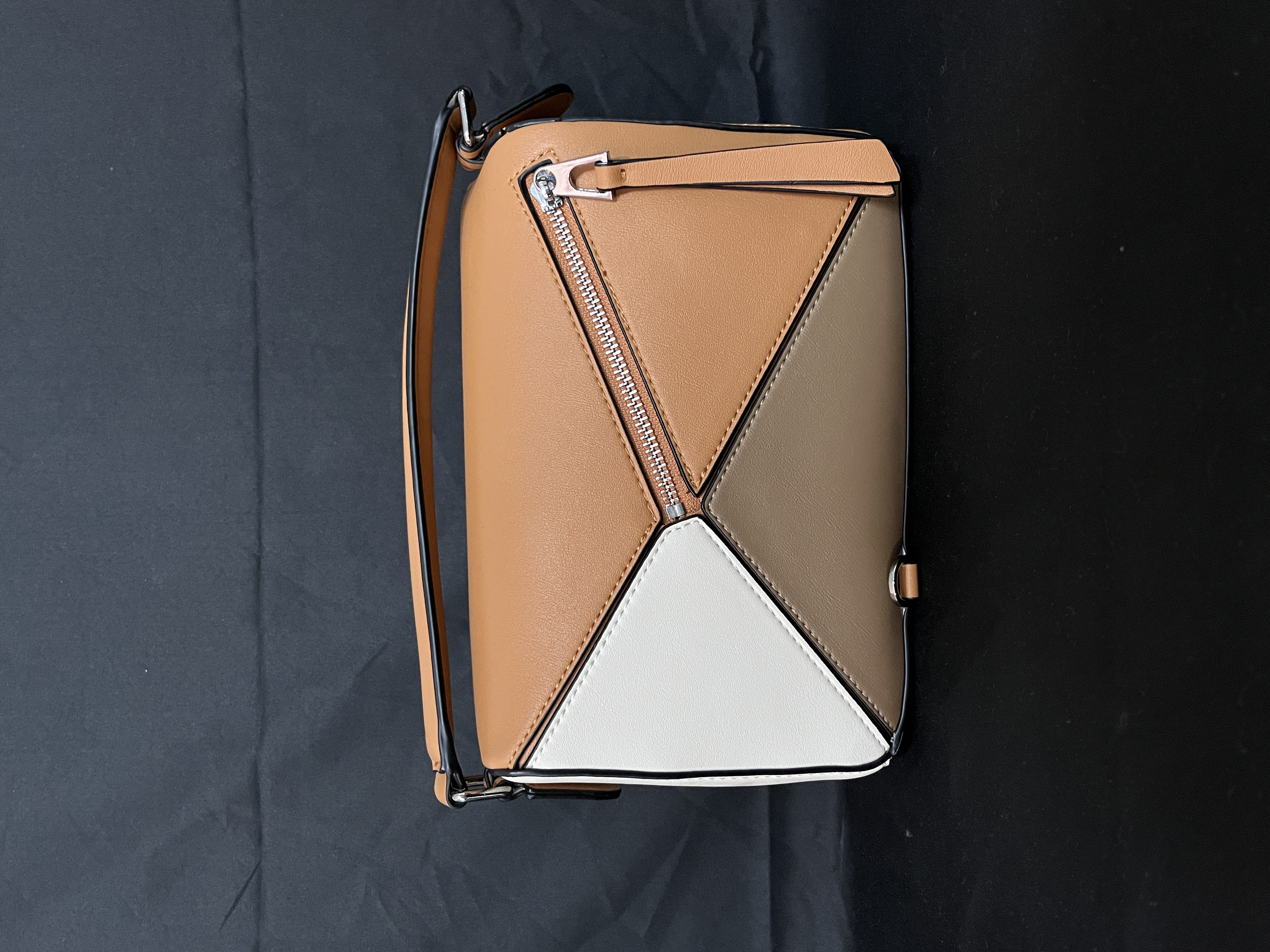 LQ-WITH-QUEEN真皮女包长方手提包棕拼白色0209