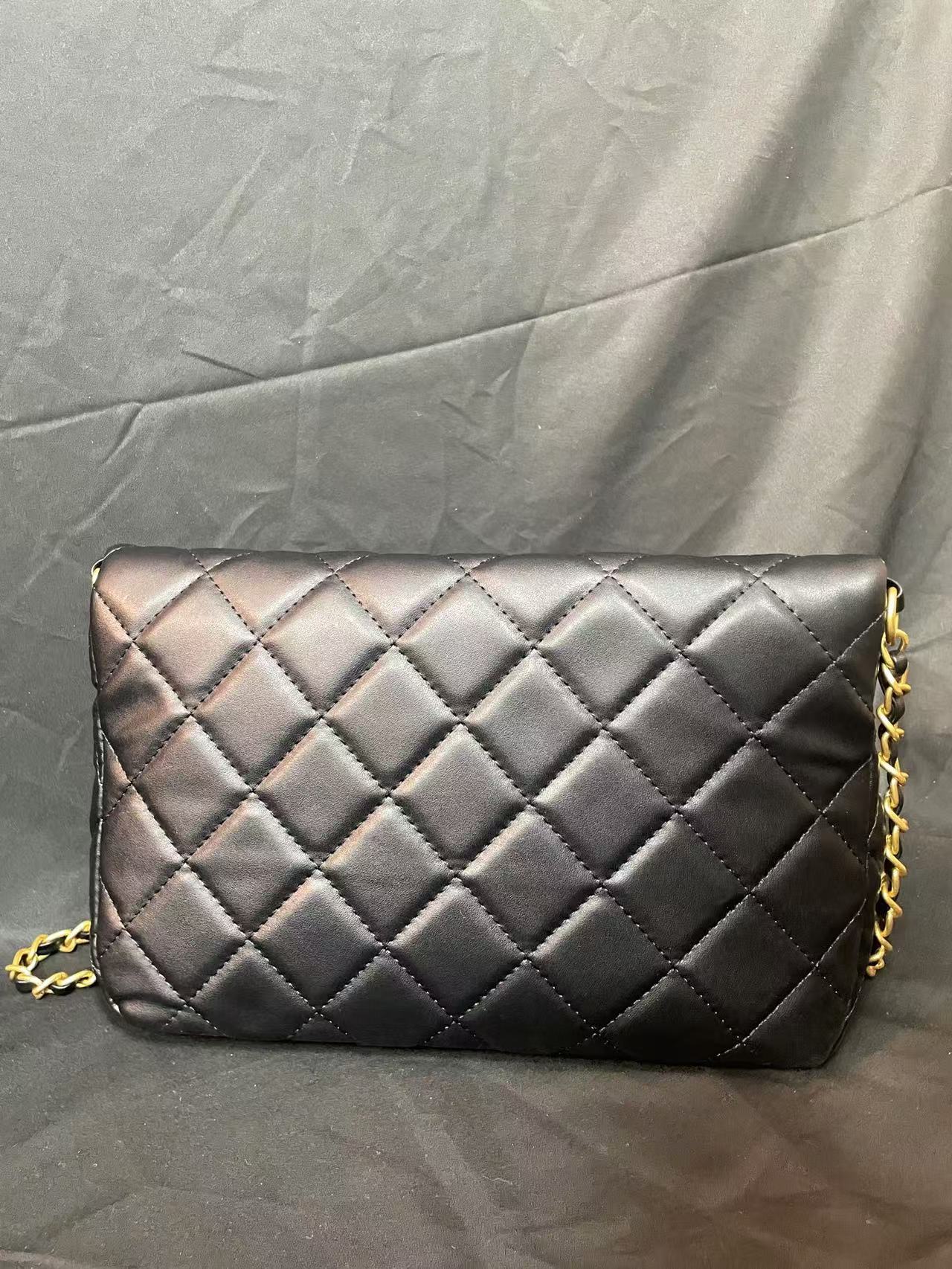 LQ-WITH-QUEEN真皮女包折叠大链条黑色