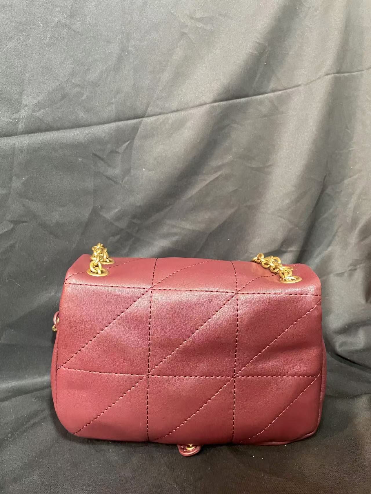 LQ-WITH-QUEEN真皮女包面包米斜挎包红色