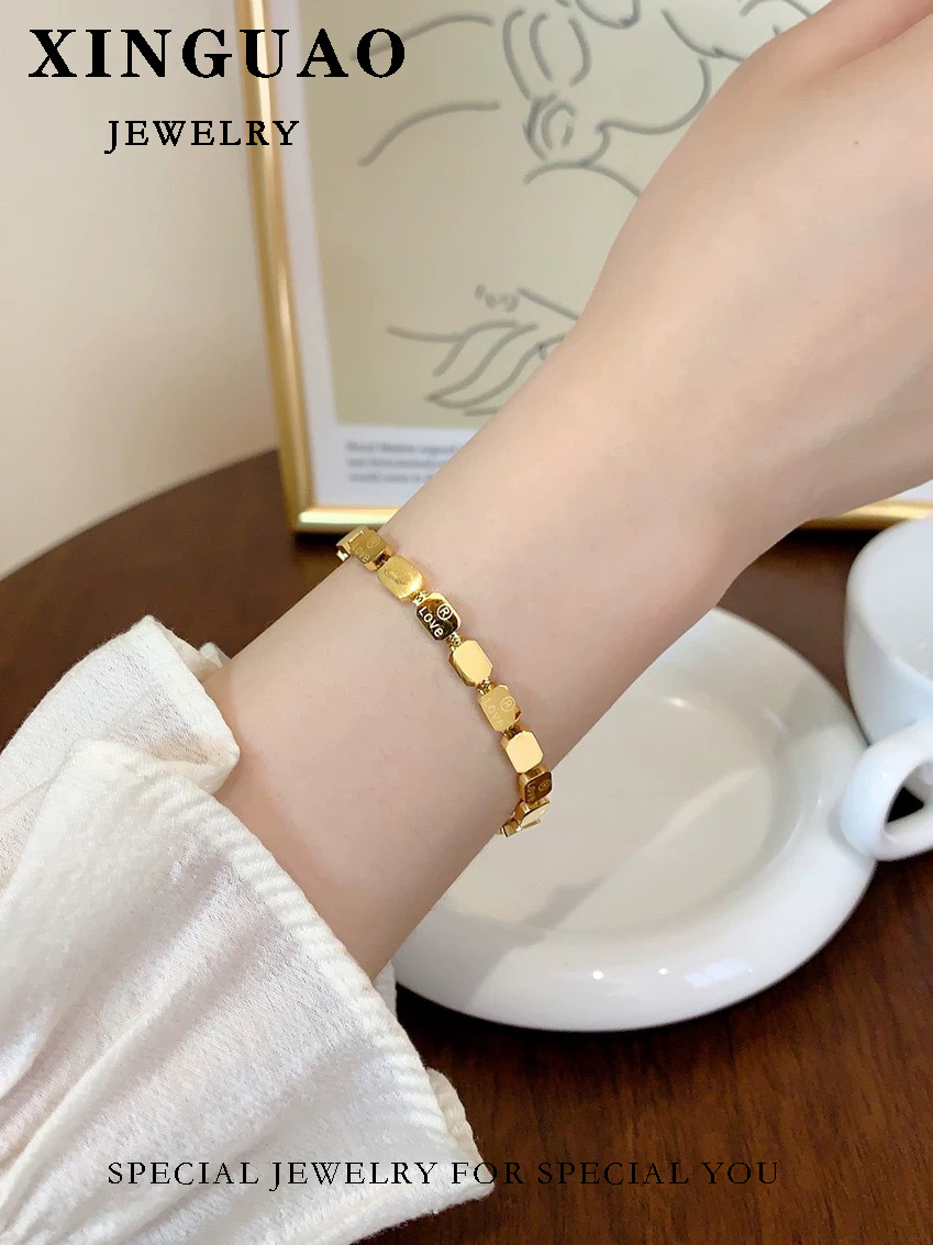 铜合金手链 （孤品清伧）简约时尚love方块手链245