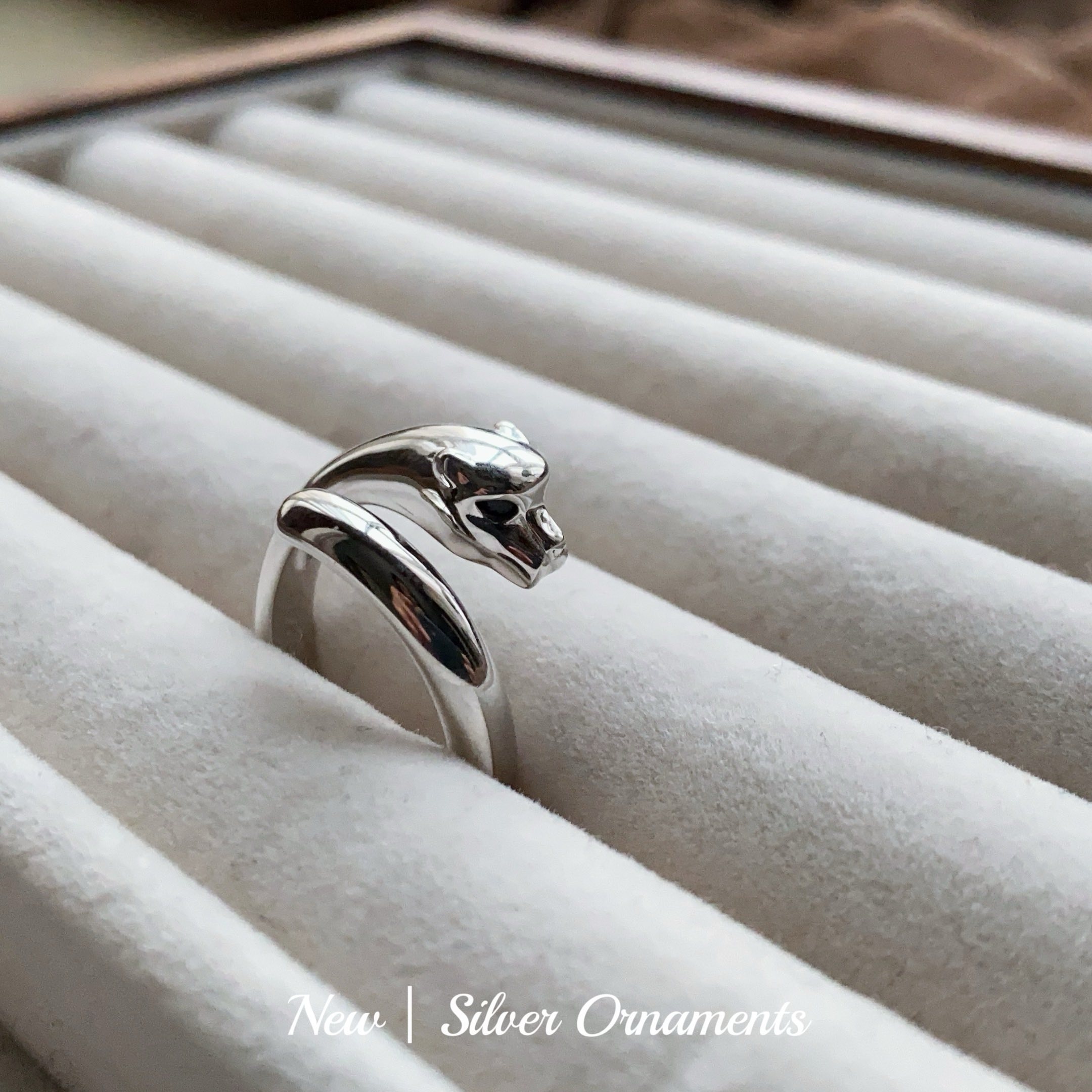 925银戒指 卡家经典镜面豹子头开口戒指 H8585 时尚复古小众