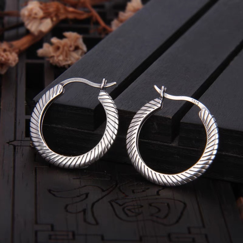 925银耳饰 线条斜纹法式大耳圈2.5厘米 D5526 复古百搭气质