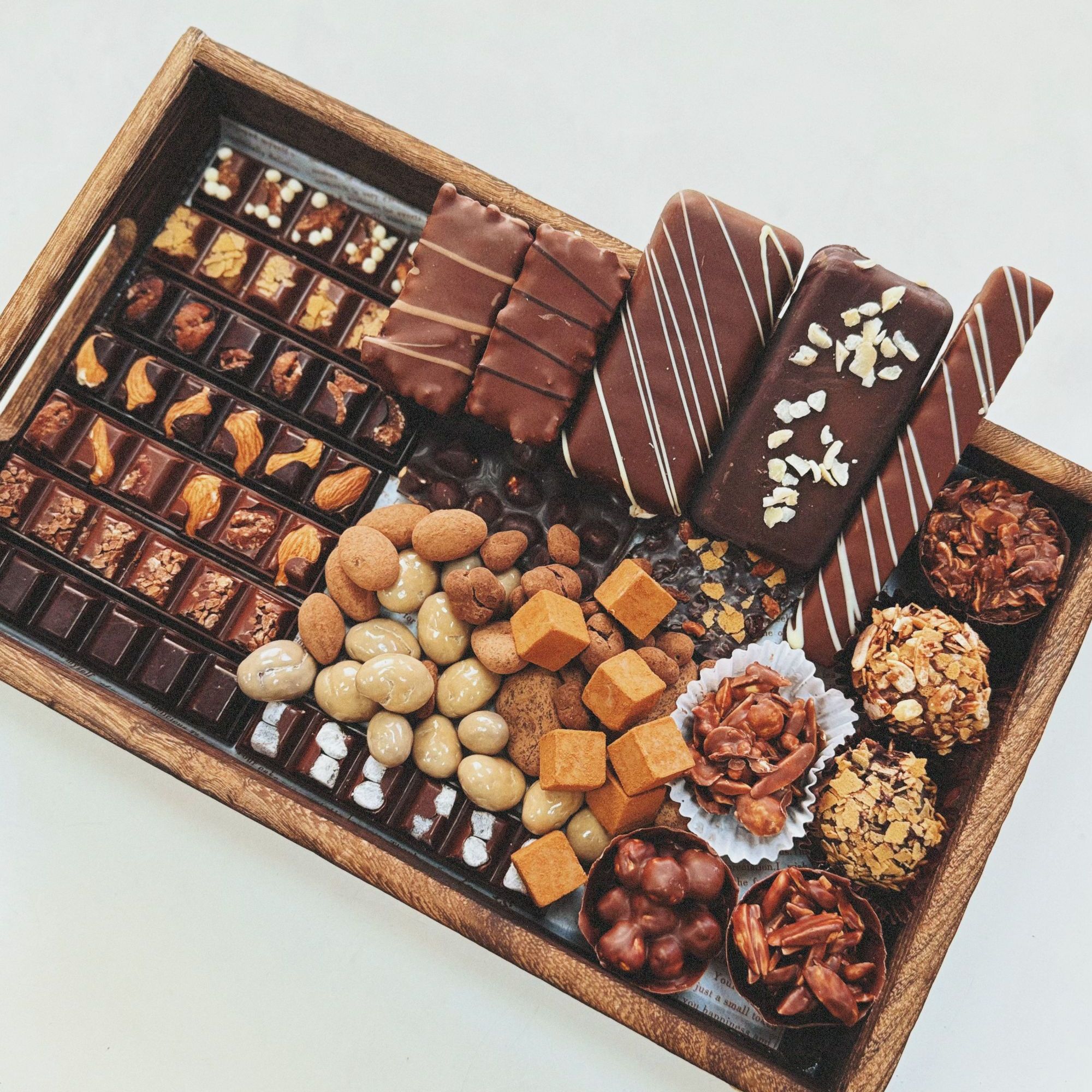 进口纯可可脂坚果生巧手工迪拜巧克力自选