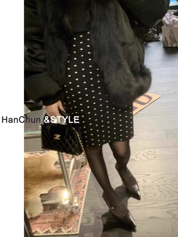 波点针织半身裙女秋冬季小个子a字中裙直筒包臀开叉修身打底短裙