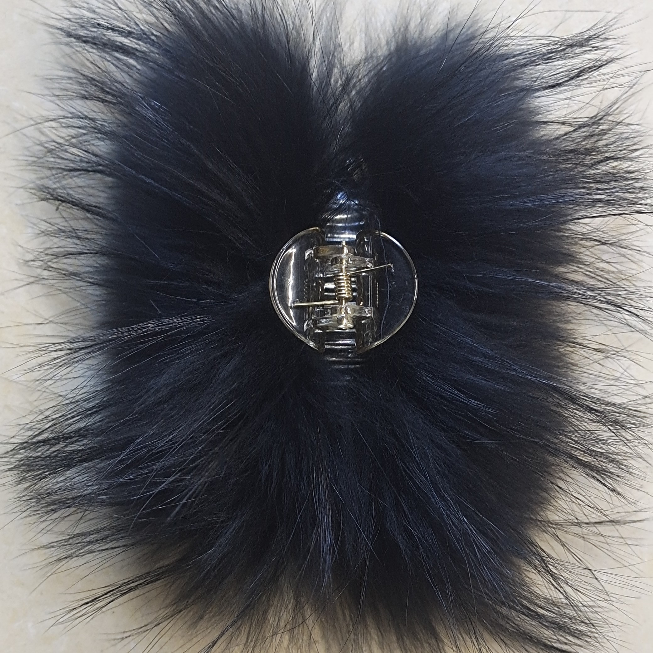 气质黑色貉子毛狐狸毛抓夹百搭发饰(新疆西藏勿拍)