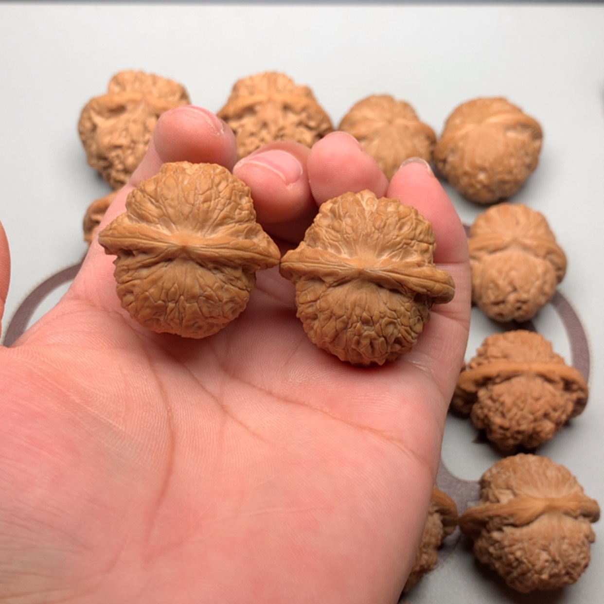 【闪购商品】文玩核桃把件宁**血麒麟1100