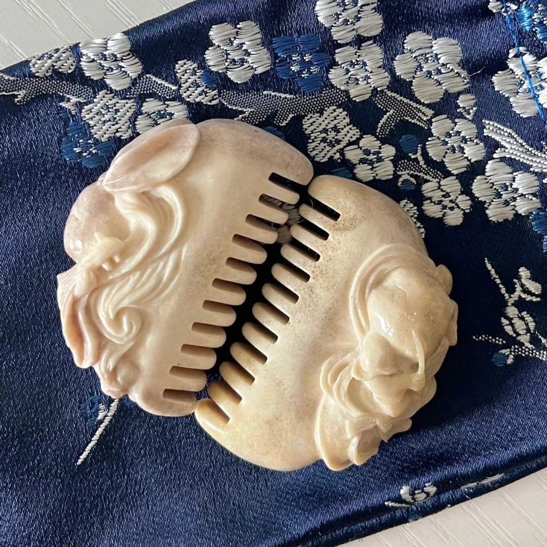 一个装精雕鹿角梳手工雕刻正宗头疗家用精品便携梳头齿梳