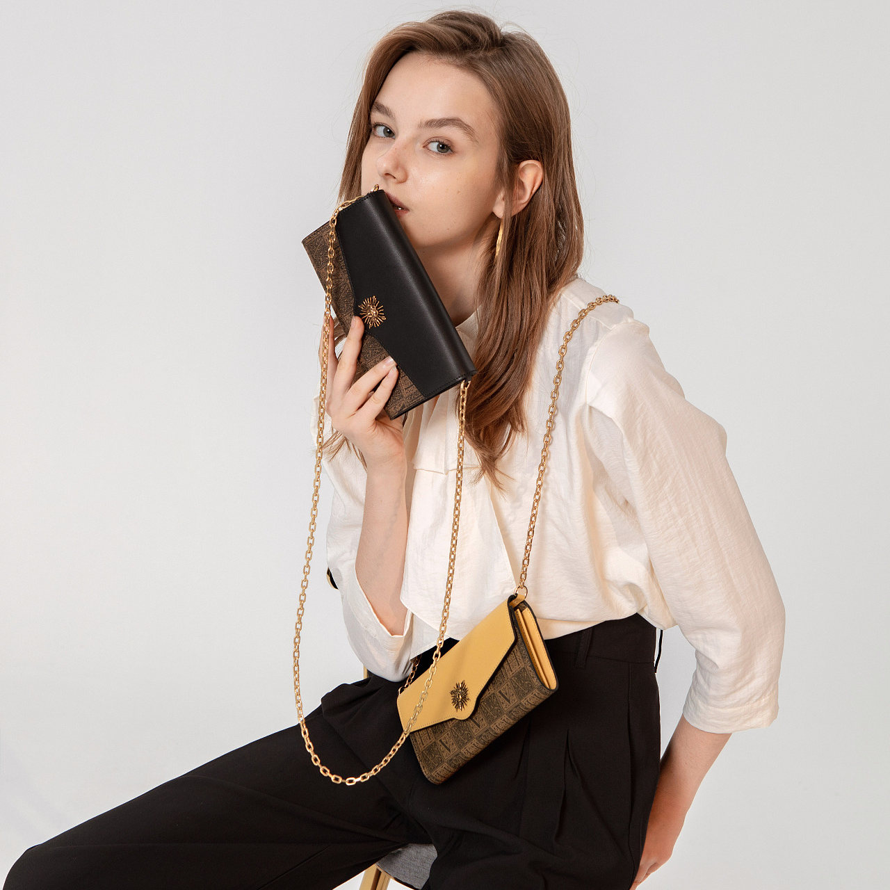 大方家2024时尚定制新款上市女装显瘦百搭