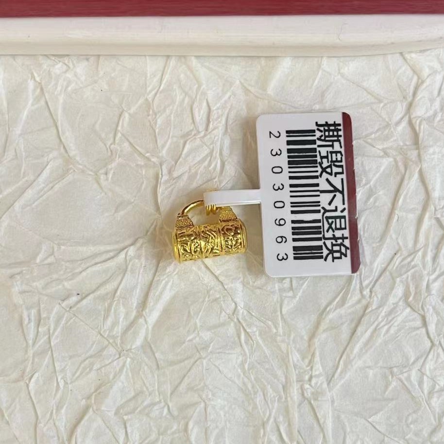 足金999.9 古法工艺 小锁吊坠  足金吊坠 黄金按克卖