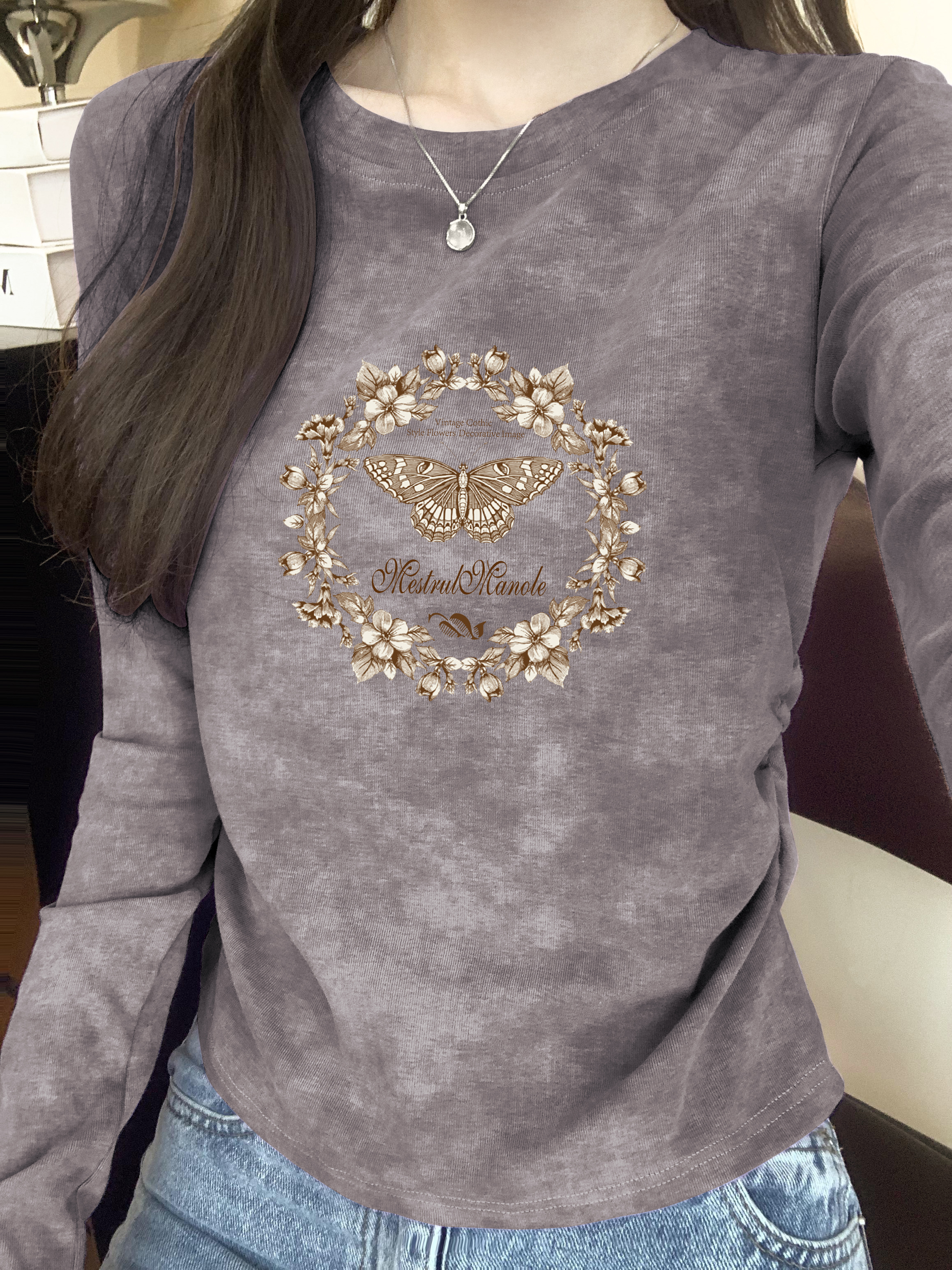 打底衫女春秋新款独特别致上衣洋气蝴蝶印花内搭圆领扎染长袖t恤