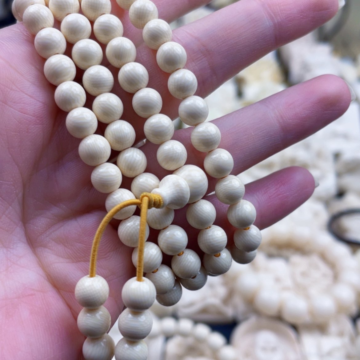 【闪购商品】m m核雕围****儿0.6圆珠108