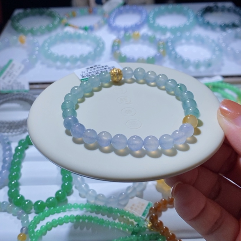 【闪购商品】翡翠手链未镶嵌妮*