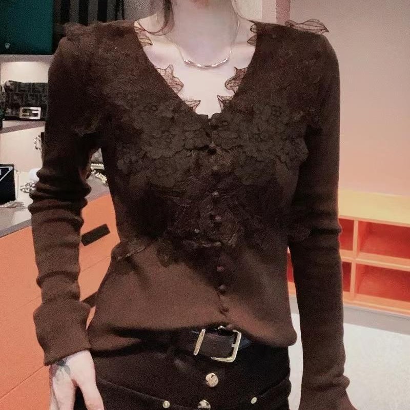 高级设计感大码长袖打底衫女2025春新款高档洋气百搭显瘦拼接上衣