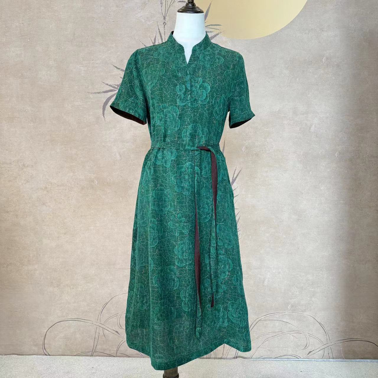 霓裳阁100%桑蚕丝  新品红云纱冠乐皱双面穿连衣裙（青山绿）WF2427