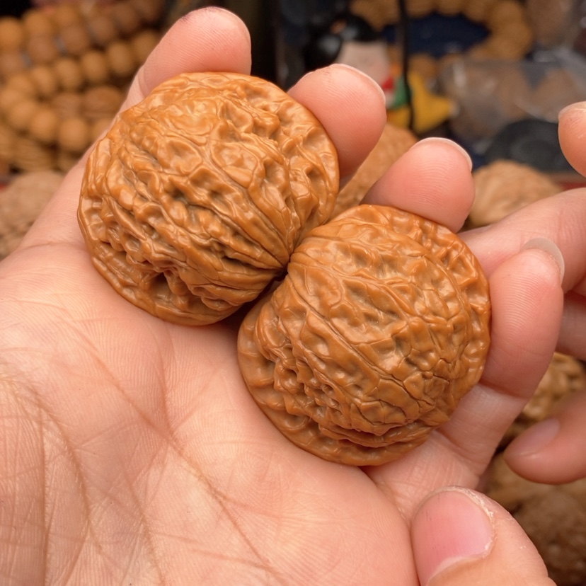 【闪购商品】文玩核桃把件筱****喵