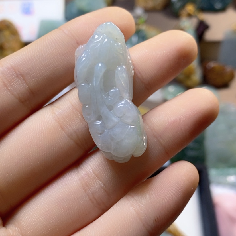 【闪购商品】翡翠颈饰未镶嵌四**春