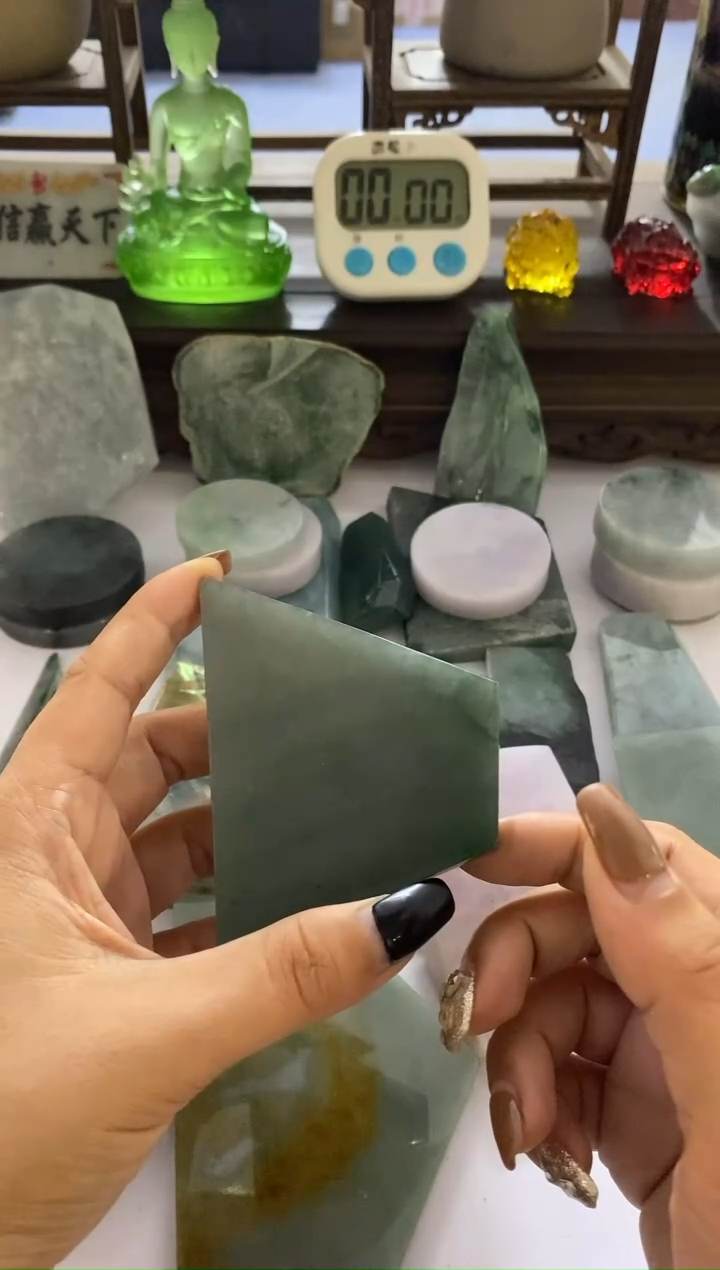 【闪购商品】定制翡翠未镶嵌翡翠