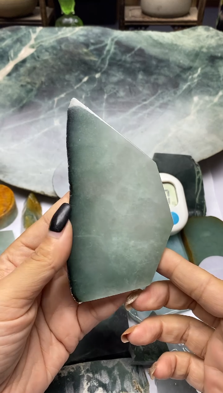 【闪购商品】定制翡翠未镶嵌翡翠