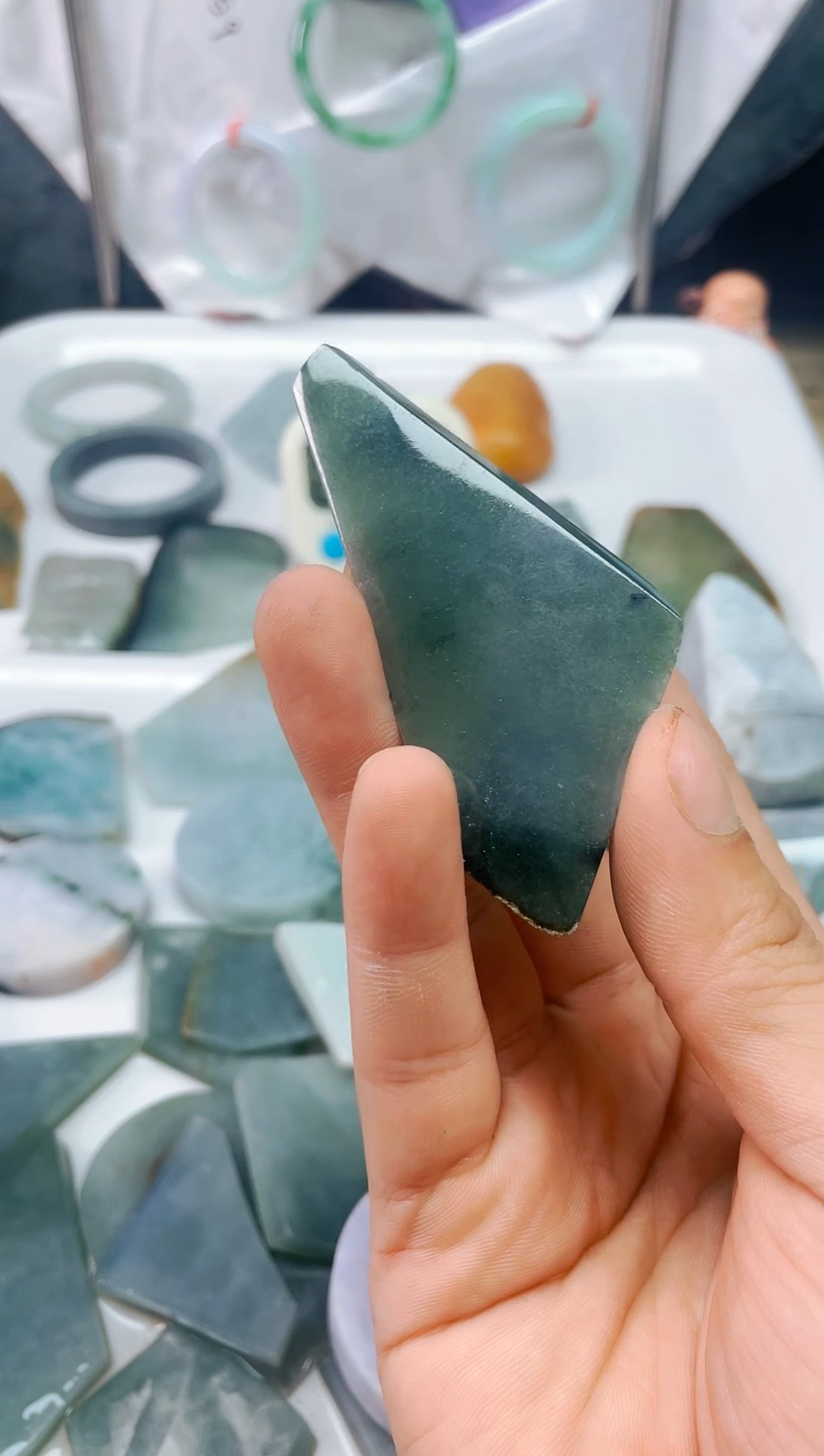 【闪购商品】翡翠颈饰未镶嵌翡翠