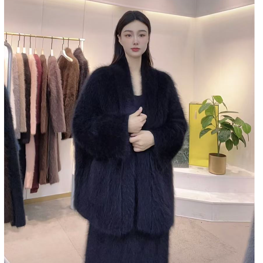 MUZI宝嘉丽3A大粗长毛真毛开衫