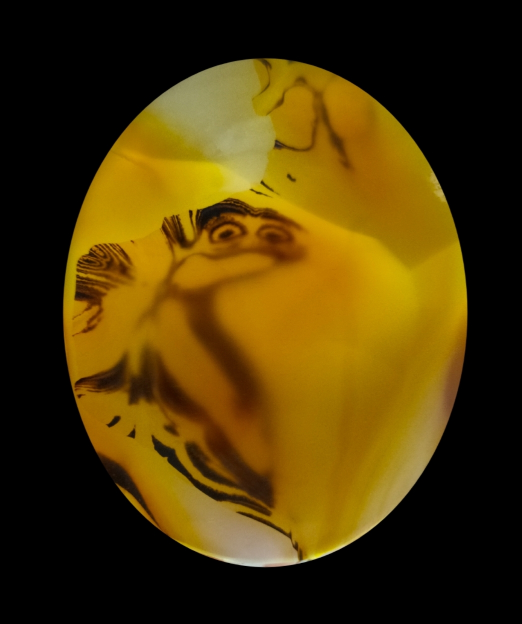 天然玛瑙像形牌子 精致打磨 美观耐看 尺寸:51/42/7.6