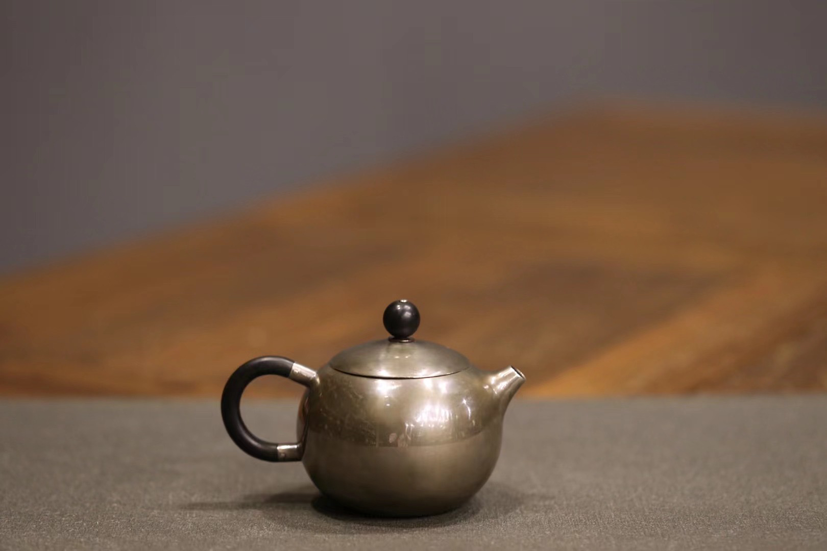 手工泡茶银壶泡茶壶款识：生驹一张银板打造，纯手工日式茶具泡壶