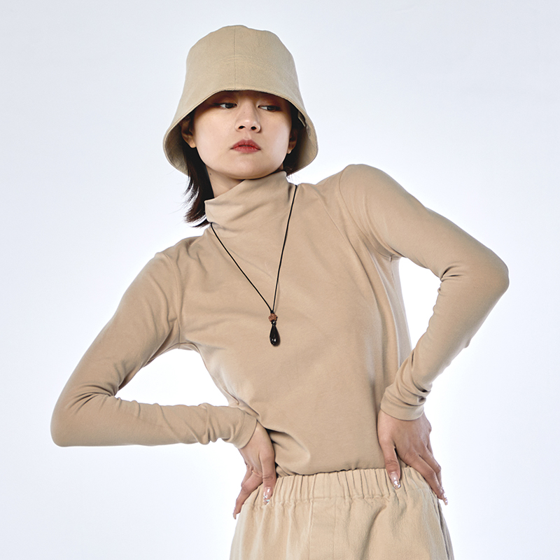 女装瑕疵品20224102秋季纯色半高领修身打底时尚显瘦通勤风打底衫