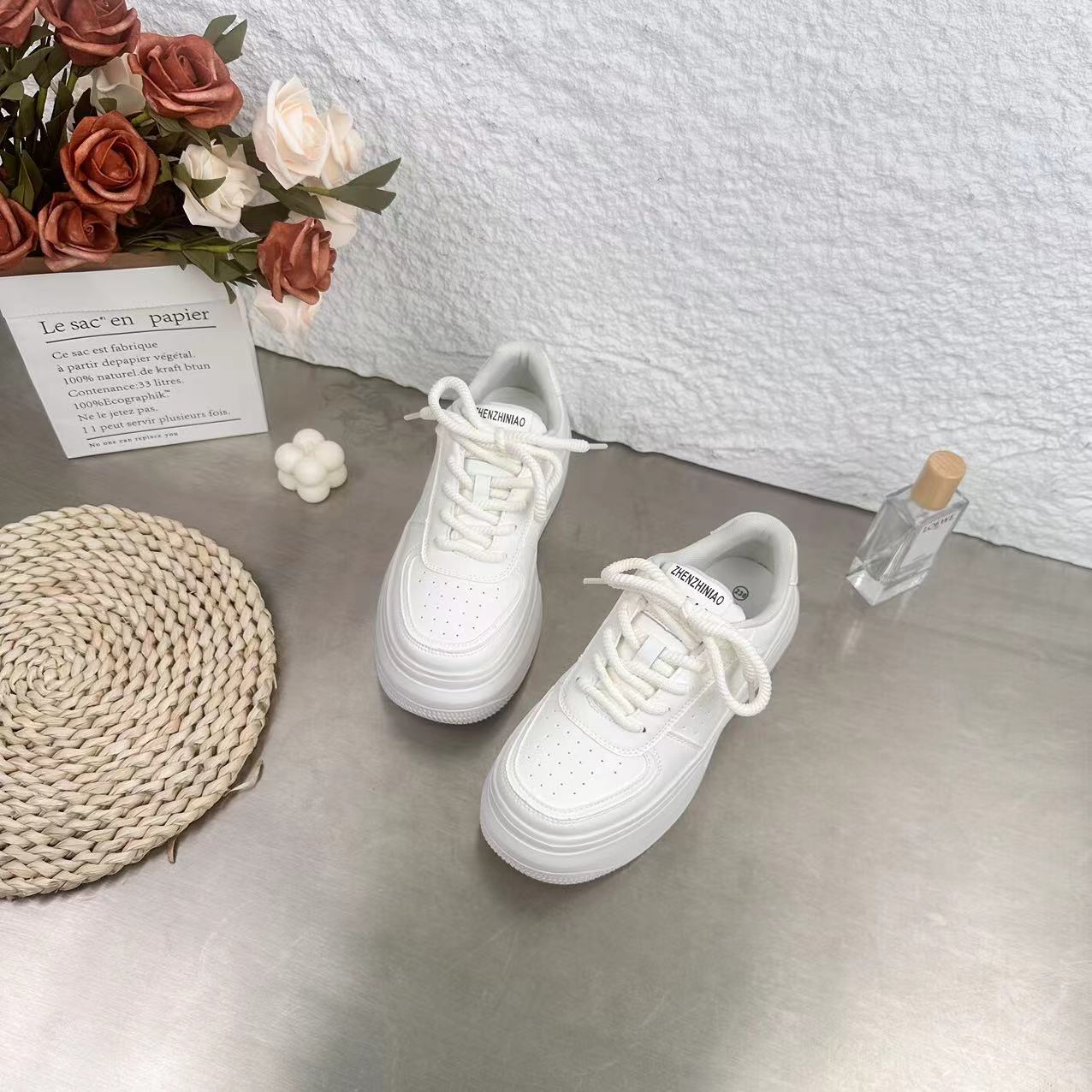 春夏季新品时尚百搭休闲小白鞋厚底软底透气冷粘工艺20866/3139