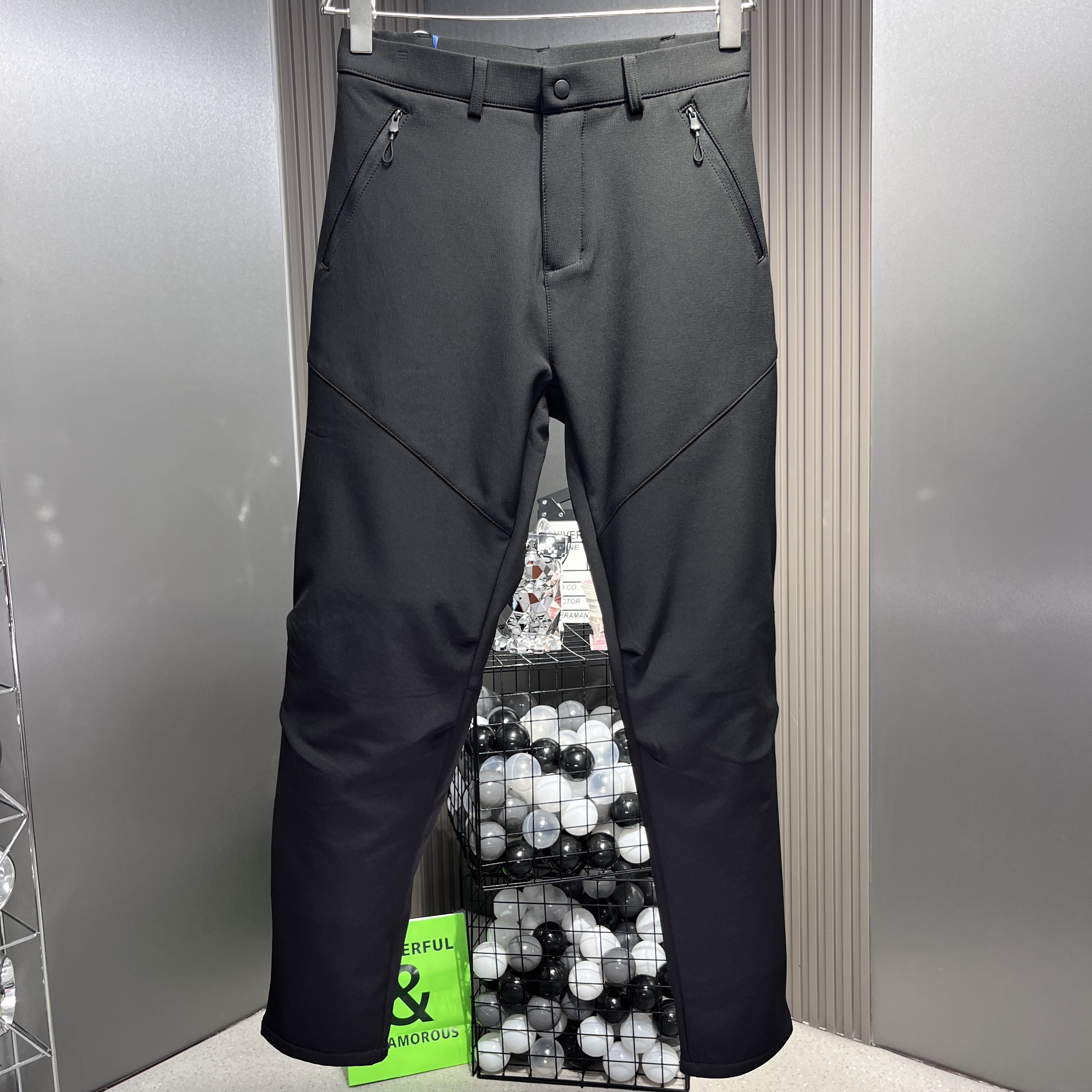 新款男士户外冬季加绒防风保暖防寒软壳运动时尚休闲百搭冲锋裤男