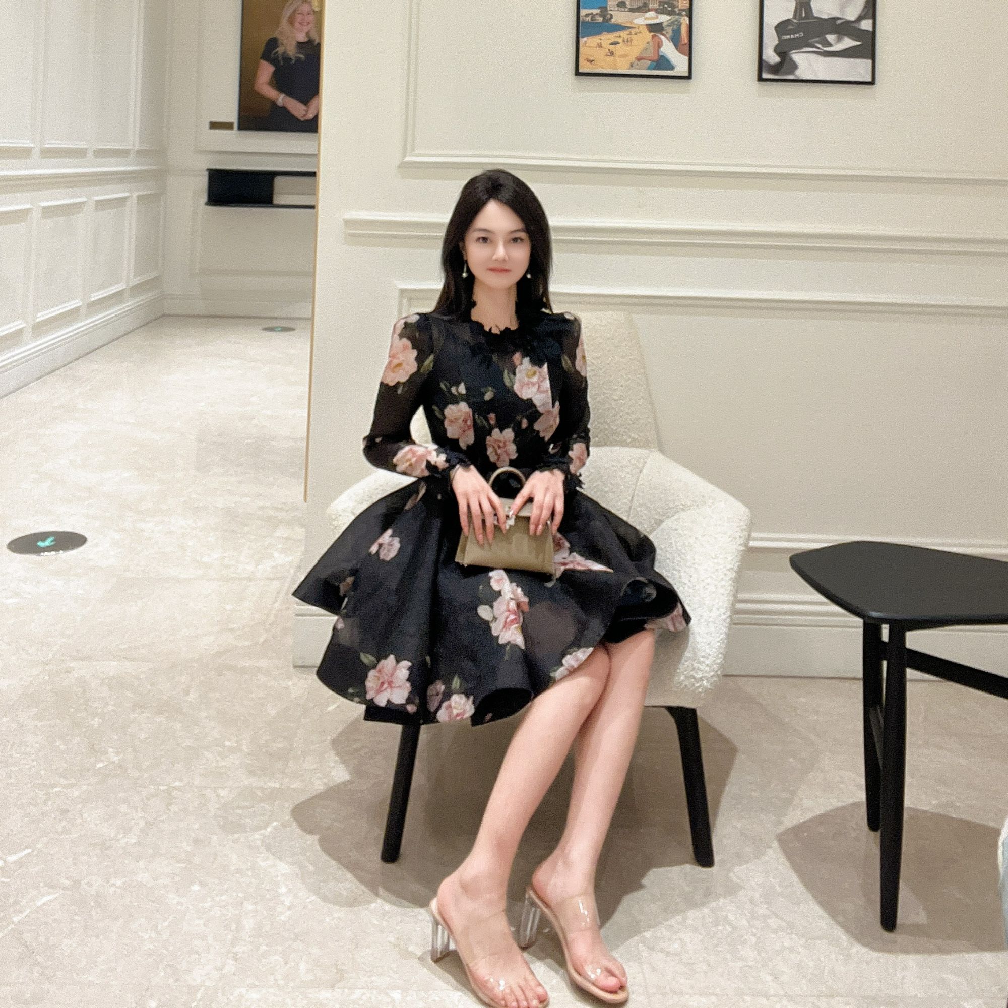 Lolita黑色法式收腰短款连衣裙优雅名媛气质公主轻奢显瘦裙子