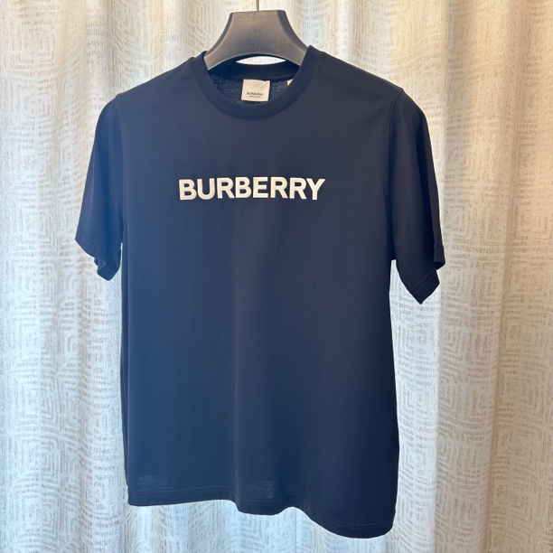 全新未使用 BURBERRY/博柏利 女士经典夏季单排字母棉质短袖T恤