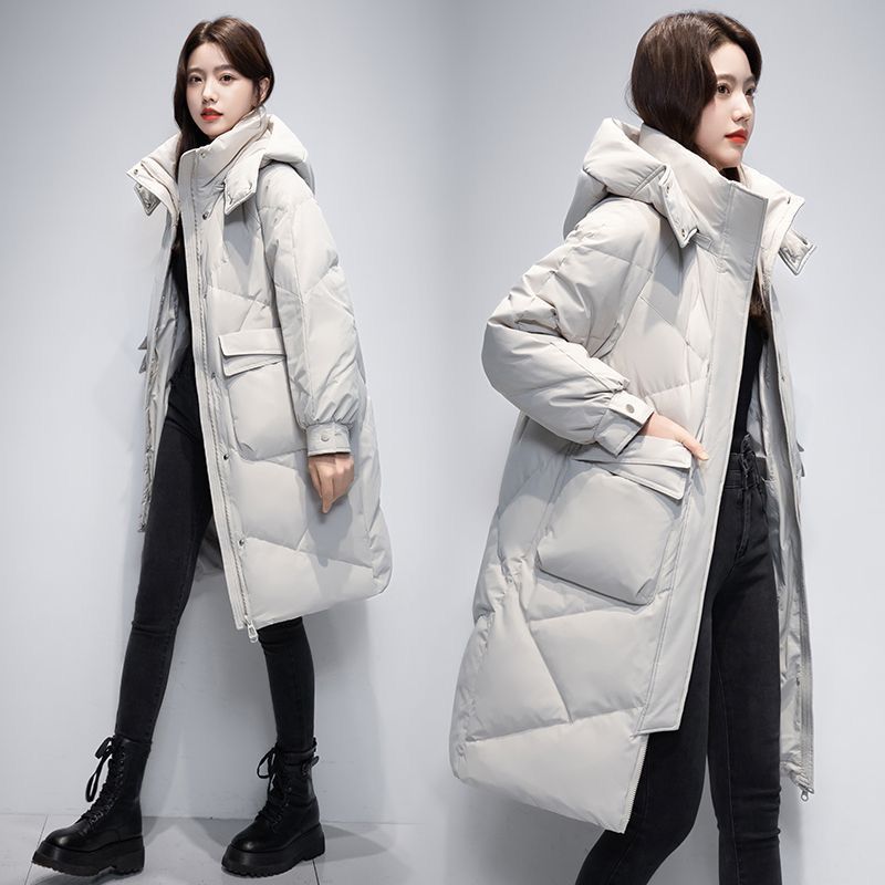 波司豋季羽绒服女中长款宽松韩版加厚保暖时尚过膝大码冬季外