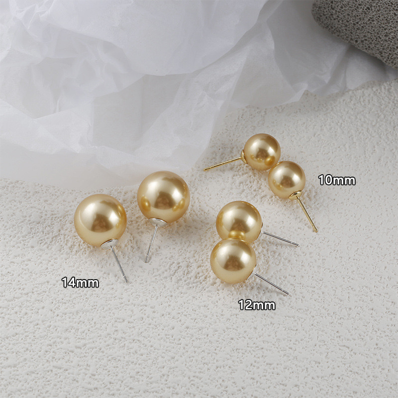 天然珍珠耳钉正圆强光