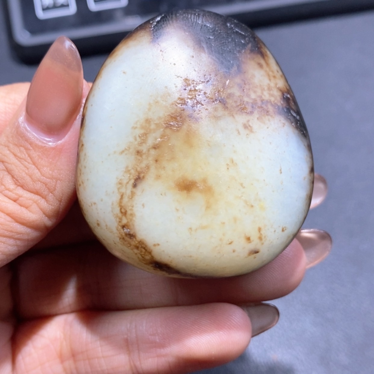 【闪购商品】和田玉（糖玉）颈饰未镶嵌倾***寞