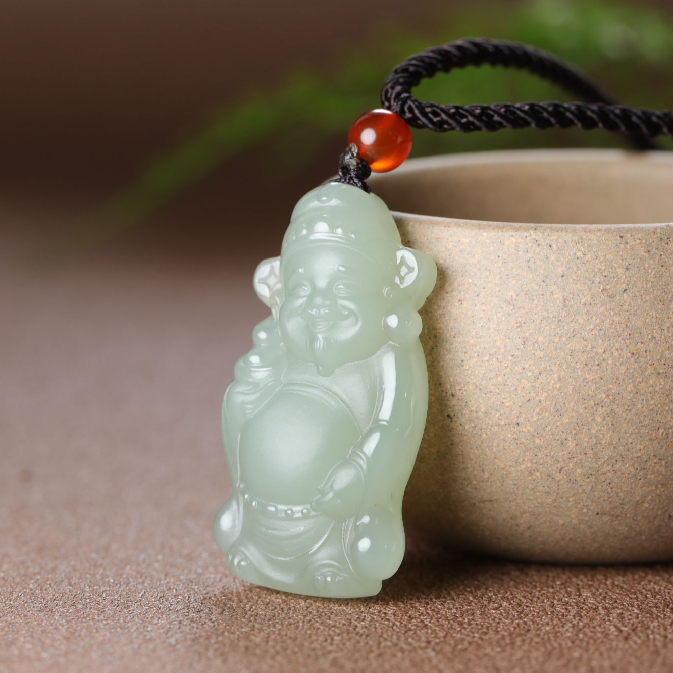 和田玉男女款浅青财神吊坠玉石精美挂件可做生日节日礼物
